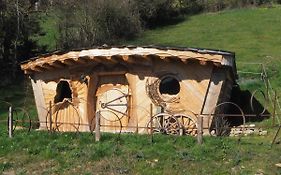 Village.insolite